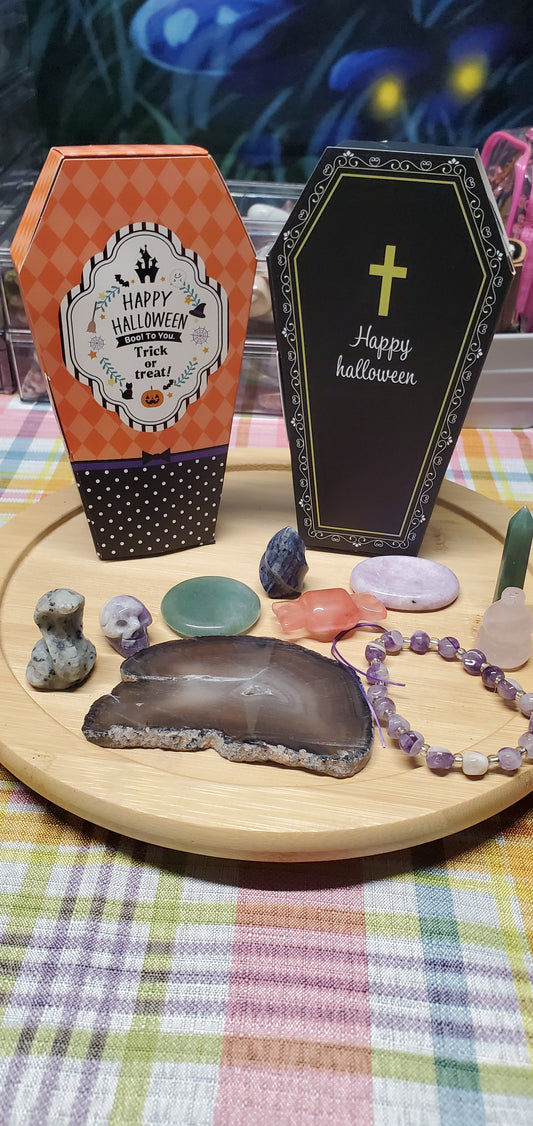 Spooky mystery small crystal box